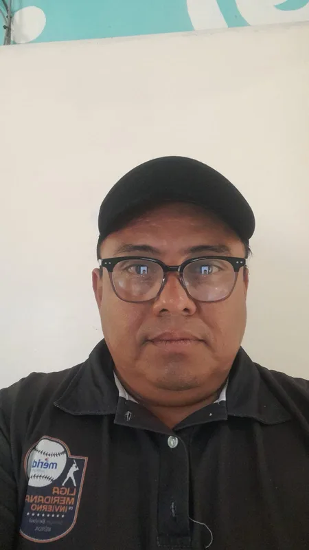 Carlos ademar Herrera Esquivel